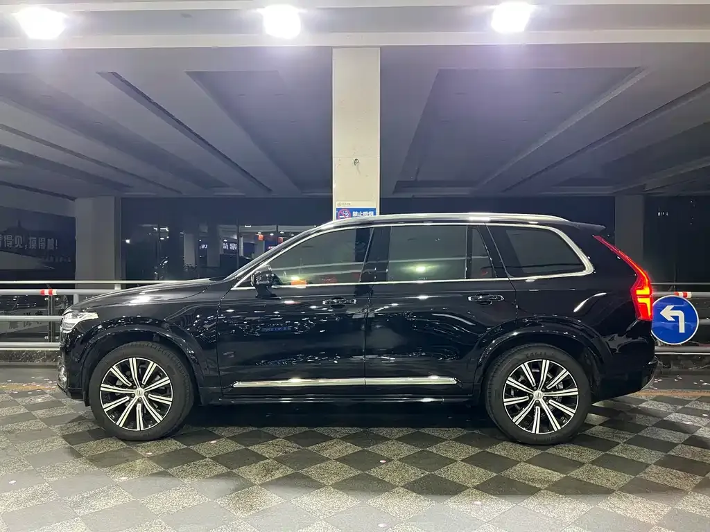 Volvo XC90 2022 из CN, фото 2