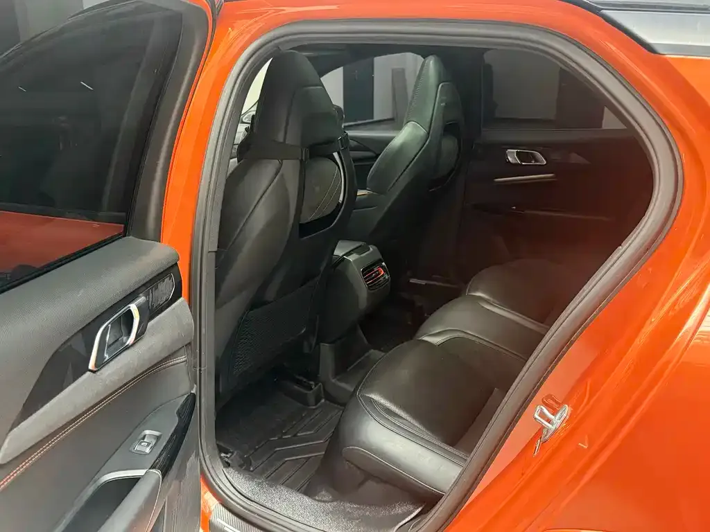 Lynk & Co 02 Hatchback 2023 из CN, фото 7