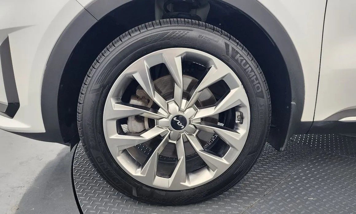 Kia Sorento 2023 из KR, фото 9