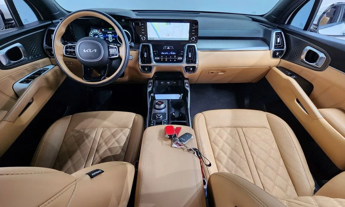 Kia Sorento 2023 из KR, фото 3
