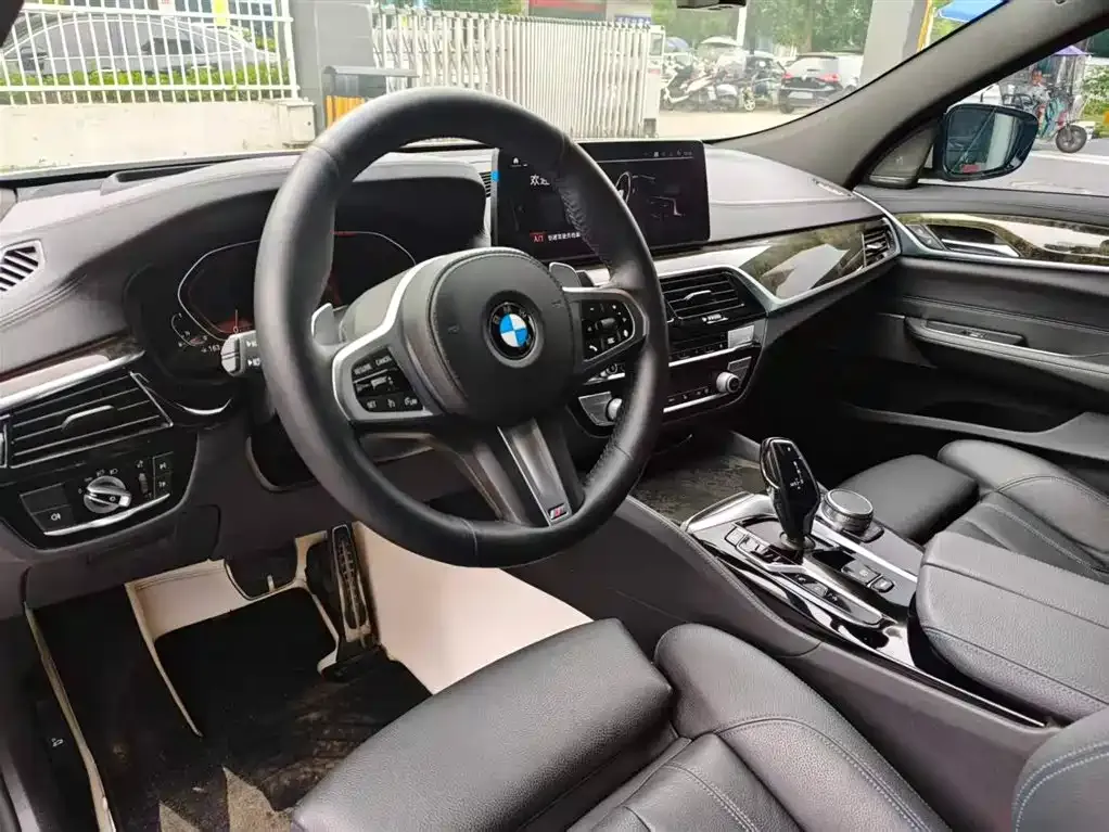 BMW 6 Series GT 2021 из CN, фото 6