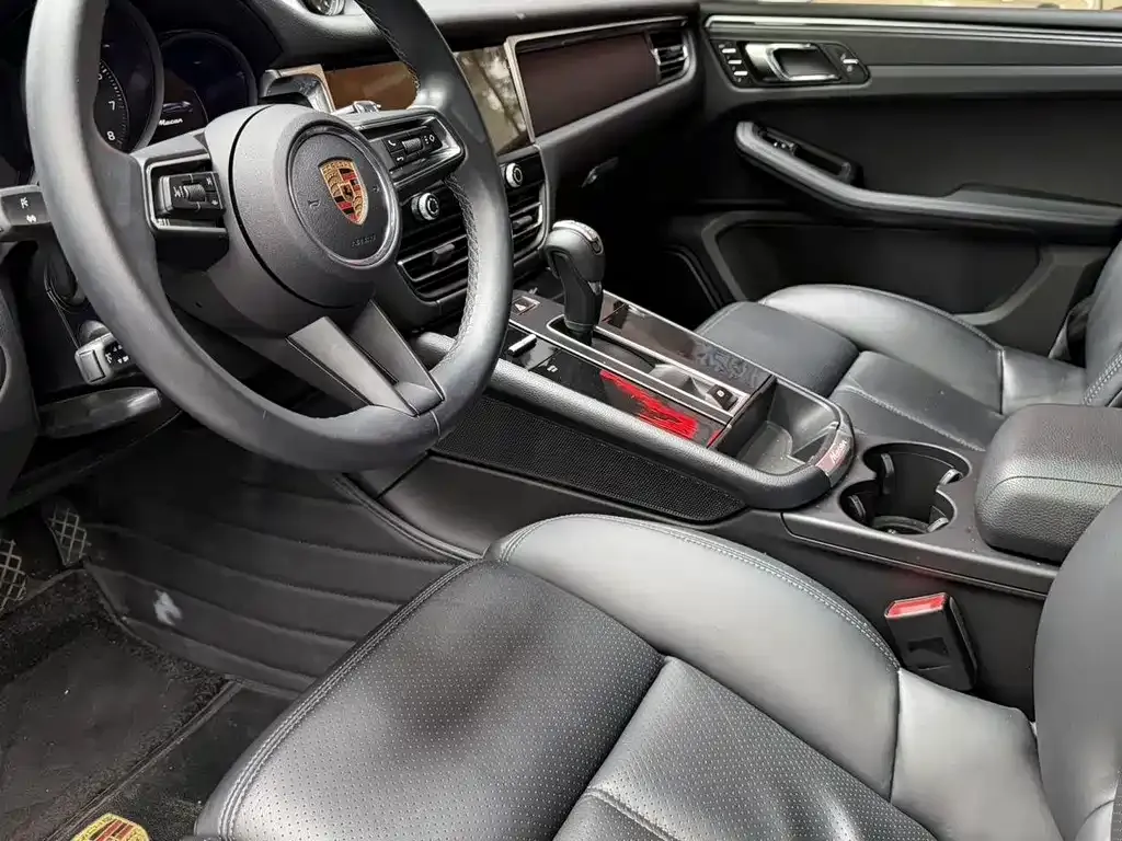 Porsche Macan — фото 4