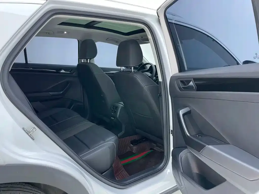 Volkswagen T-Roc 2022 из CN, фото 5