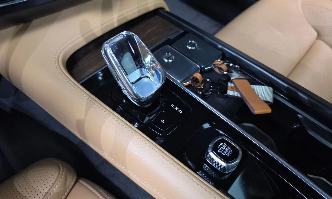 Volvo S90 2023 из KR, фото 10