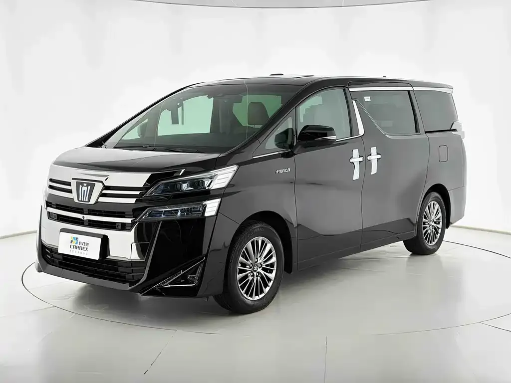Toyota Vellfire — фото 1