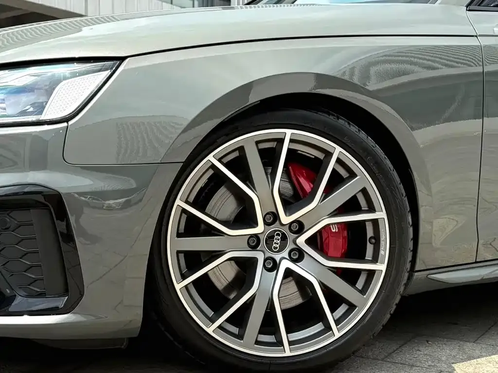 Audi S4 2023 из CN, фото 6