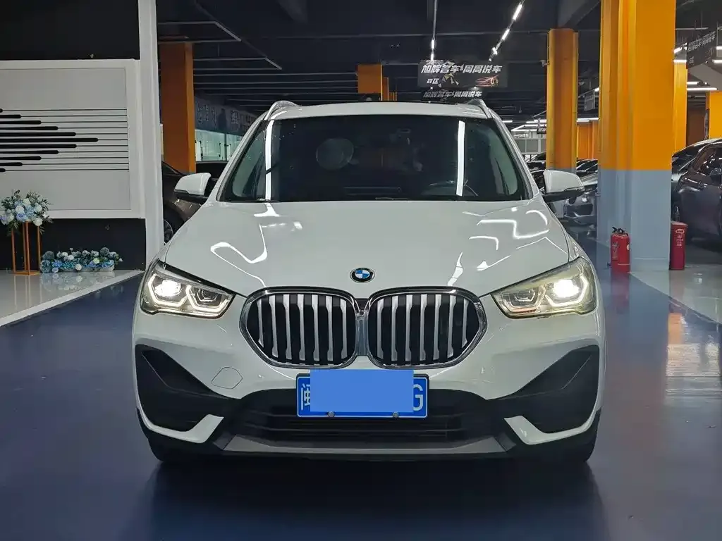 BMW X1 2023 из CN, фото 2