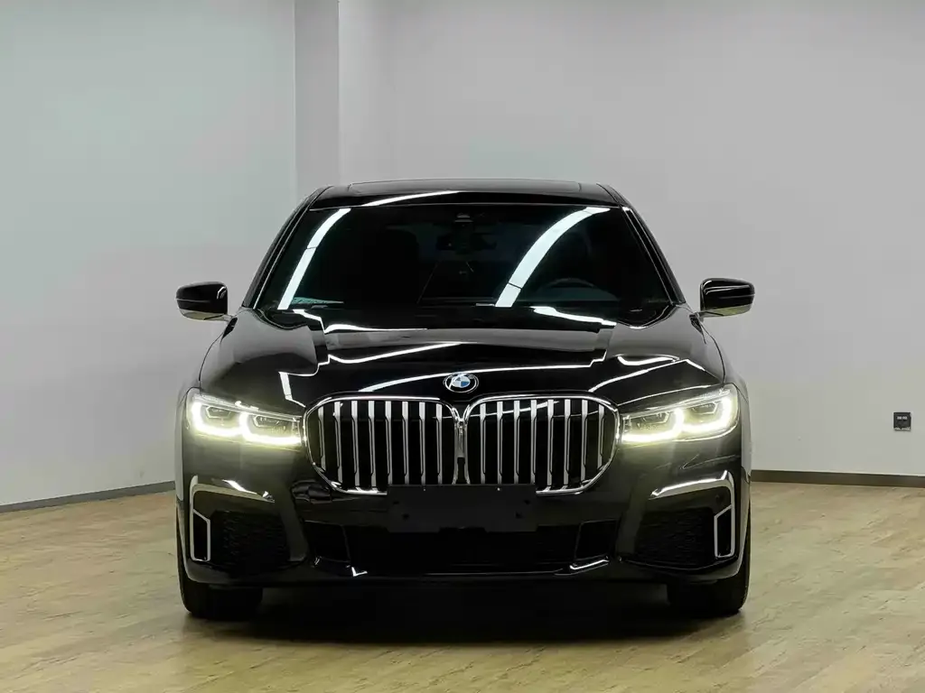 BMW 7 Series — фото 2