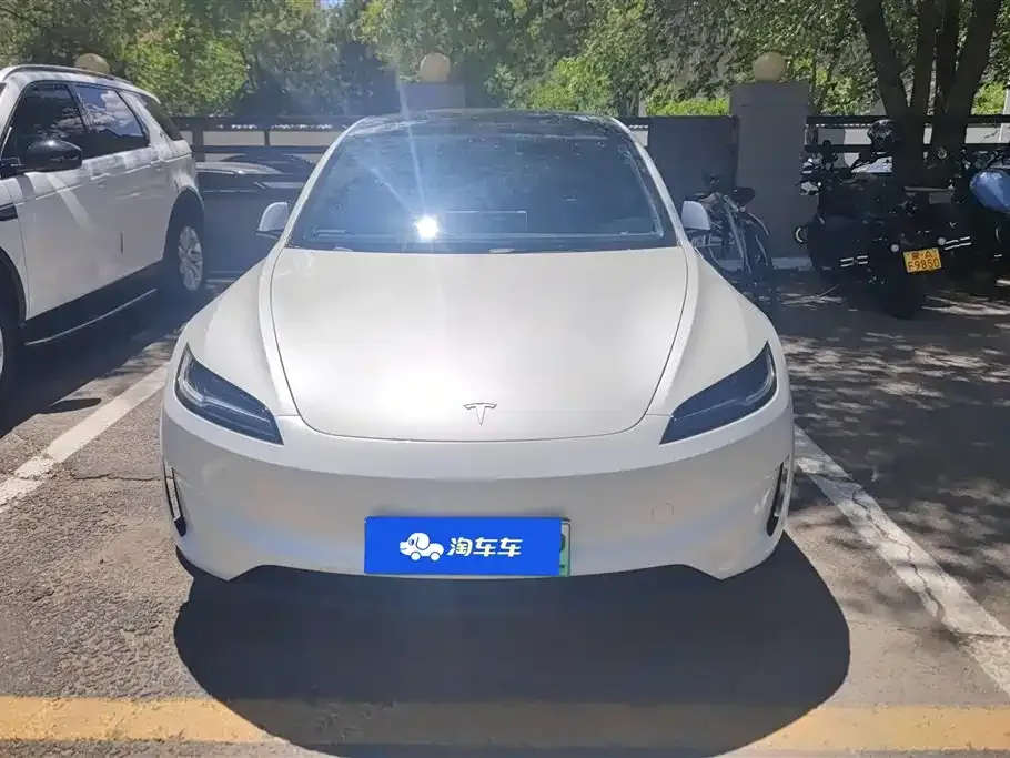 Tesla Model 3 — фото 6