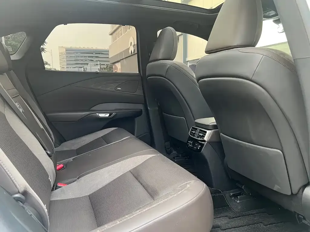Lexus RX New Energy 2023 из CN, фото 6