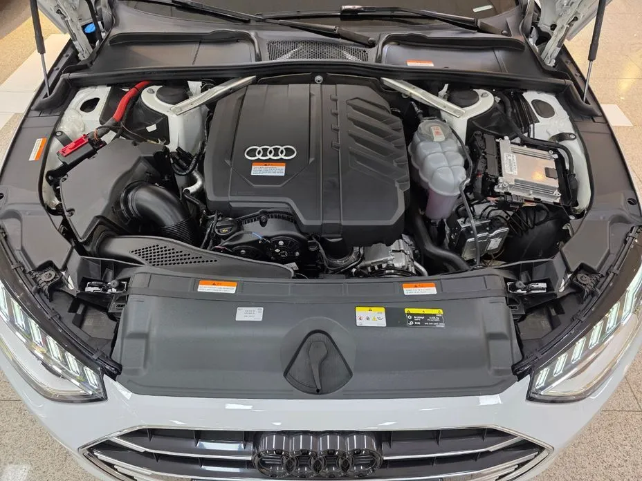 Audi A4 2023 из KR, фото 10