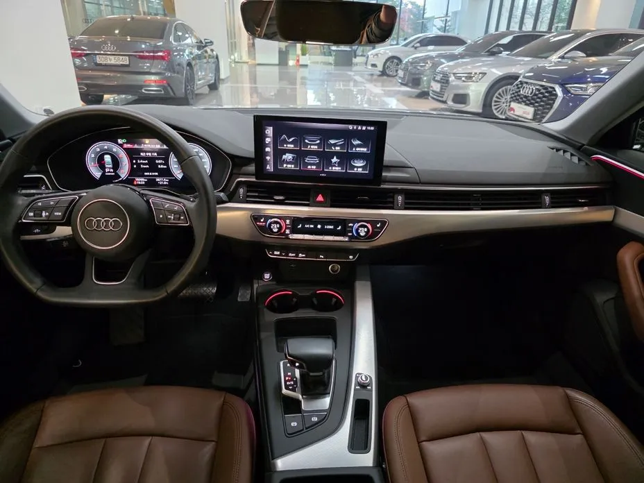 Audi A4 2023 из KR, фото 3