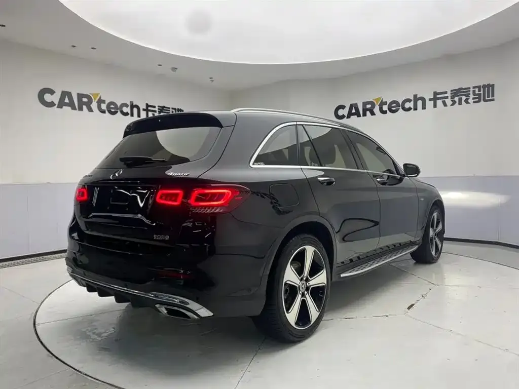 Mercedes-Benz GLC — фото 4