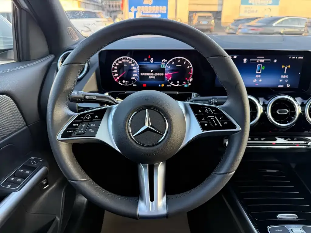 Mercedes-Benz GLA 2024 из CN, фото 2