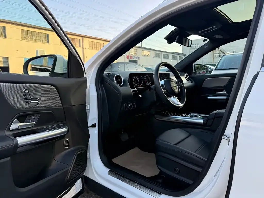 Mercedes-Benz GLA 2024 из CN, фото 5