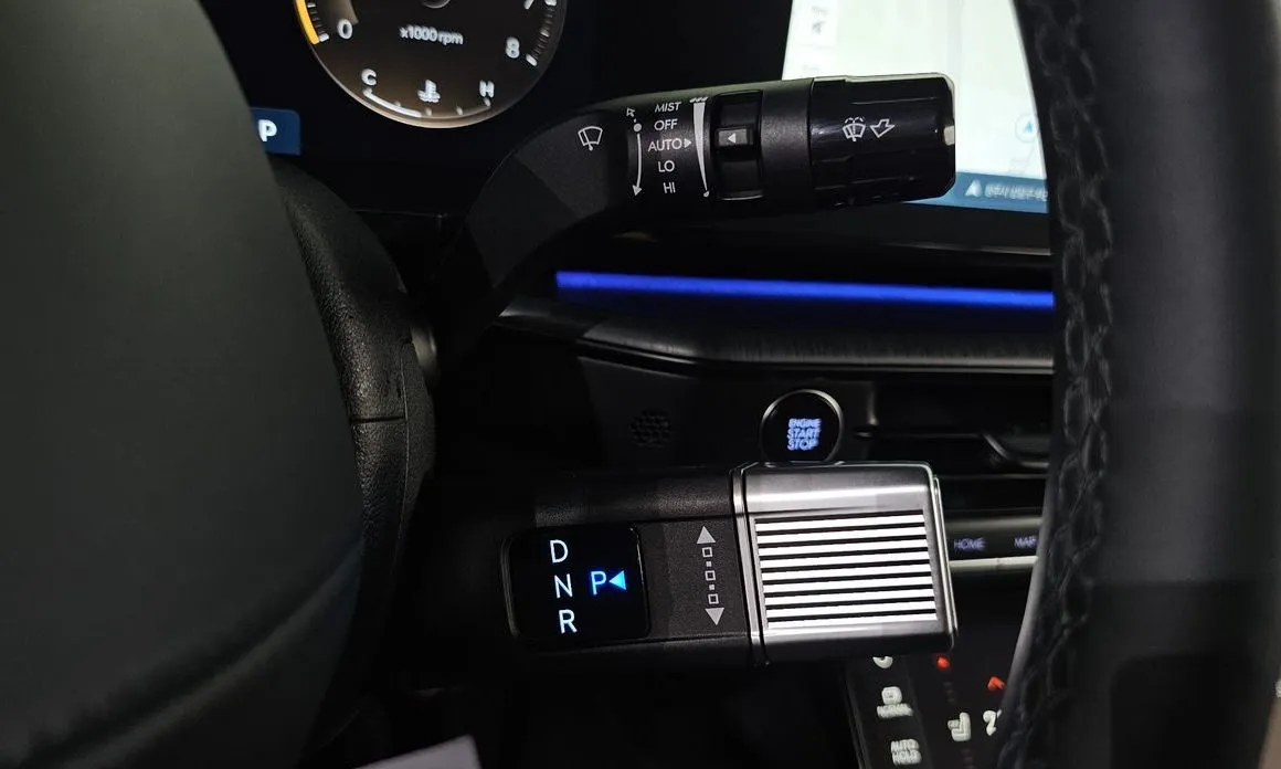 Hyundai Grandeur 2023 из KR, фото 2