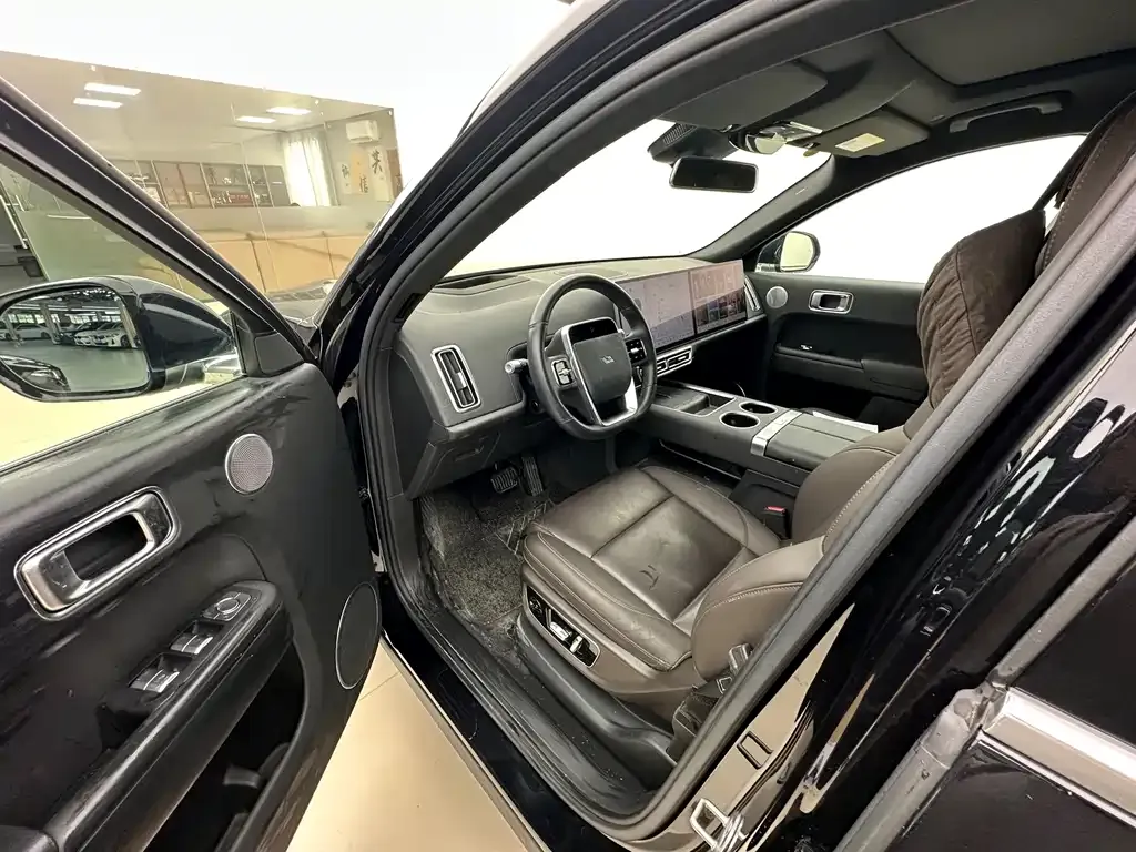 Li Auto L8 2024 из CN, фото 8