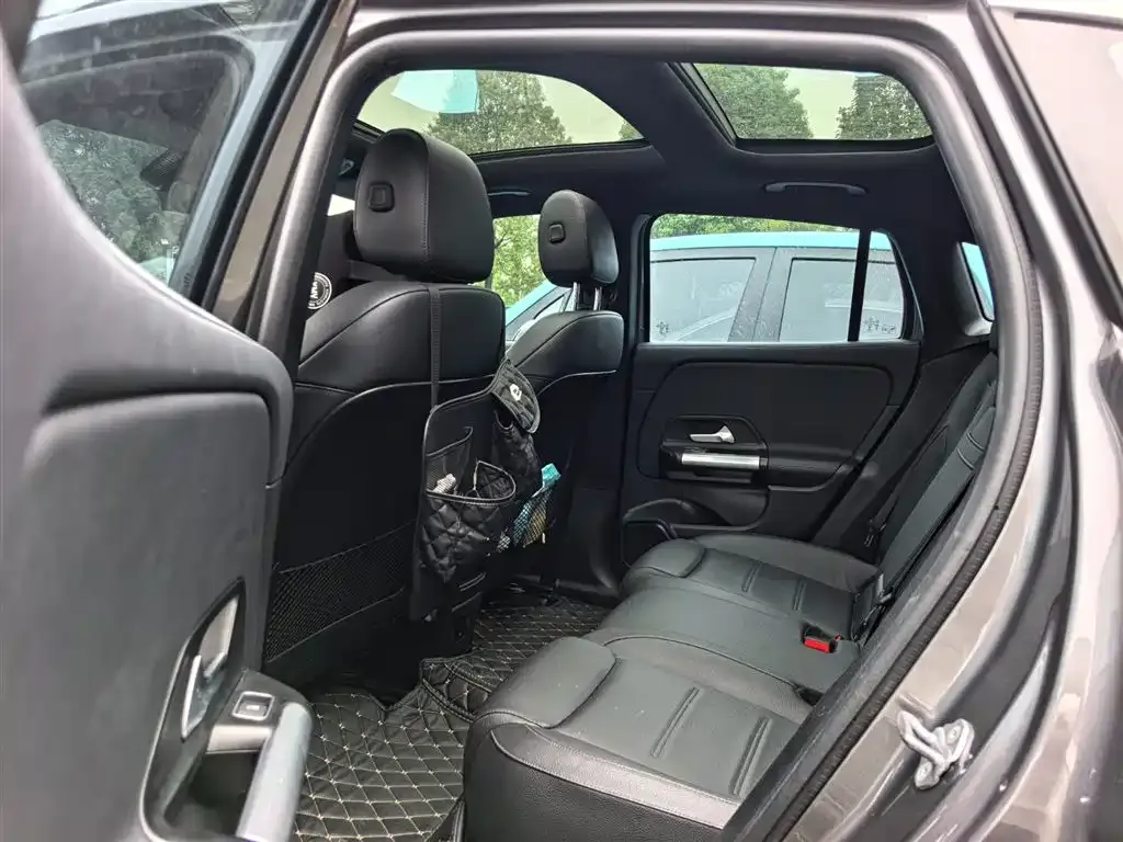 Mercedes-Benz EQA 2022 из CN, фото 8