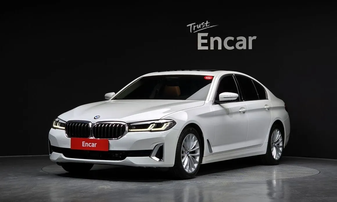 BMW 5-Series 2023 из KR, фото 1