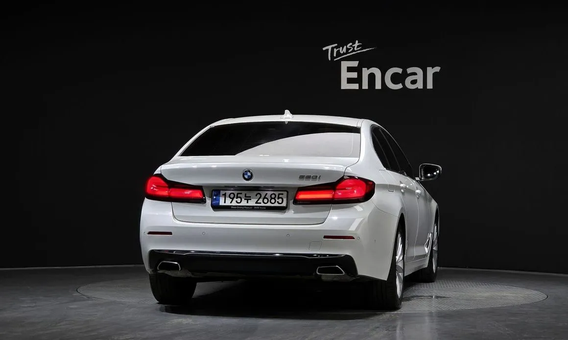 BMW 5-Series 2023 из KR, фото 4