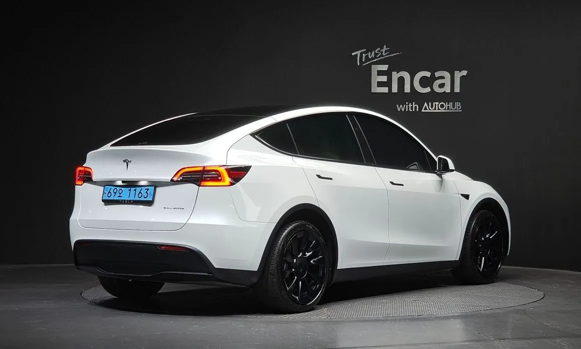 Tesla Model Y 2024 из KR, фото 5