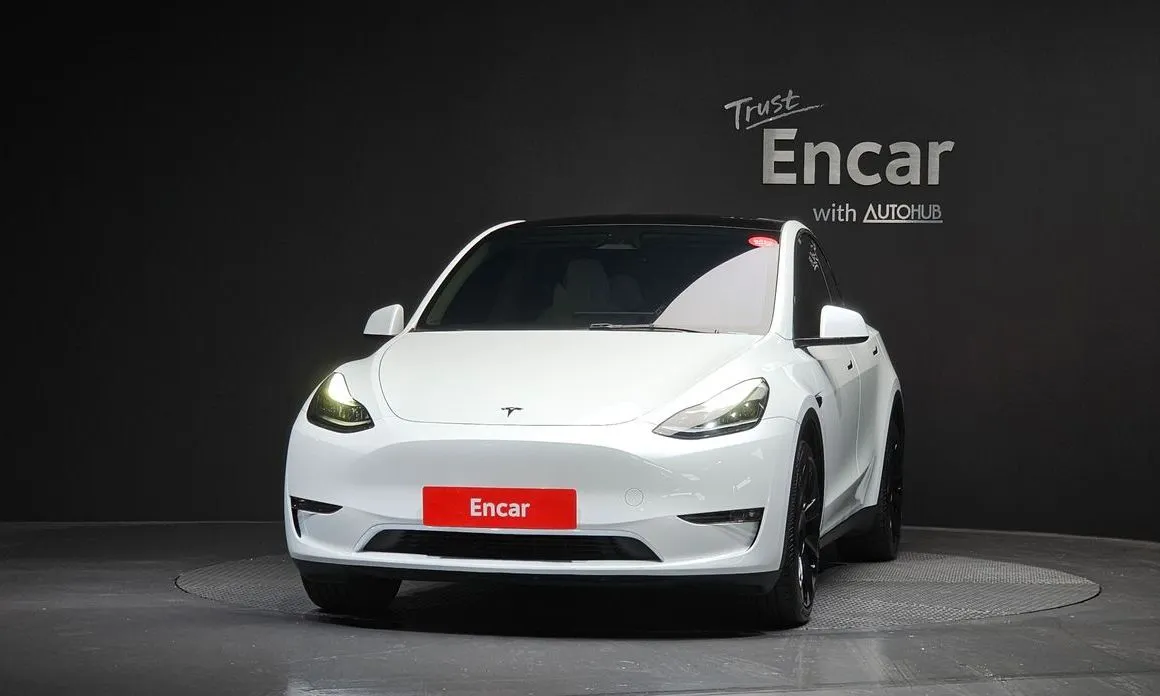 Tesla Model Y 2024 из KR, фото 2