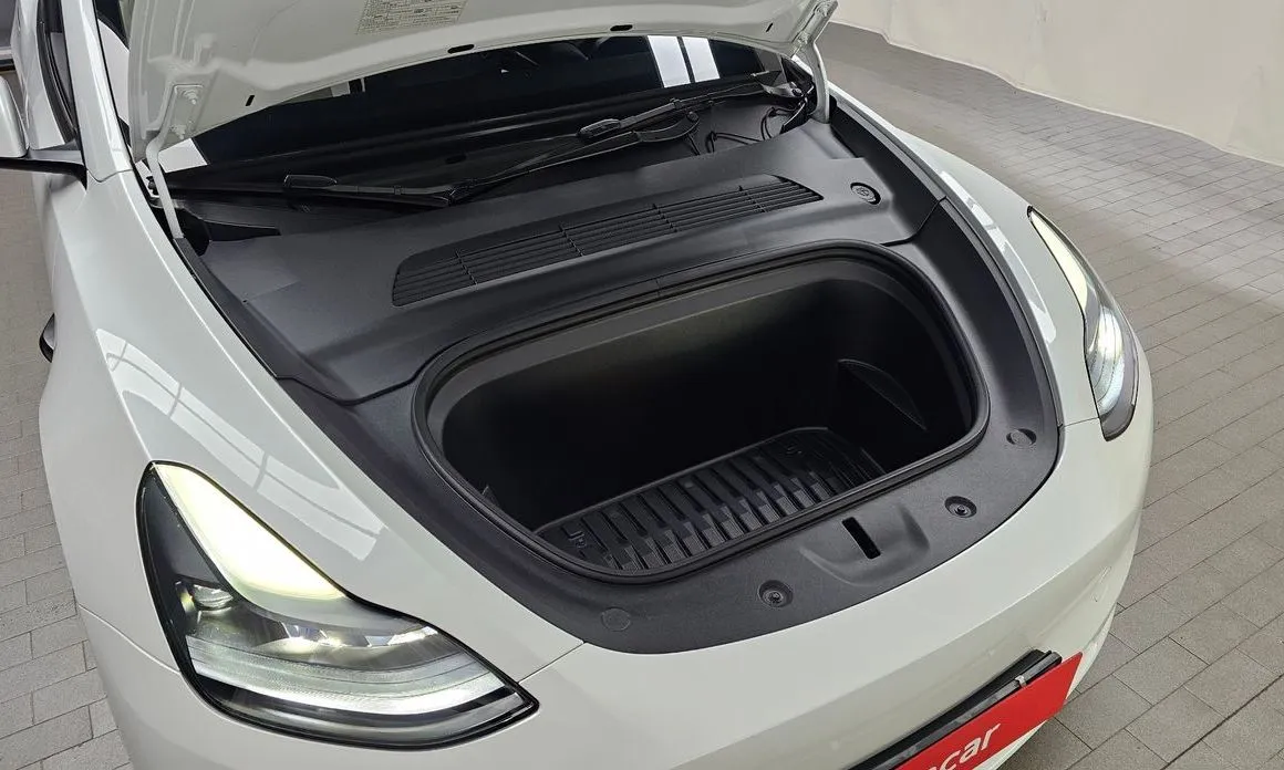 Tesla Model Y 2024 из KR, фото 10