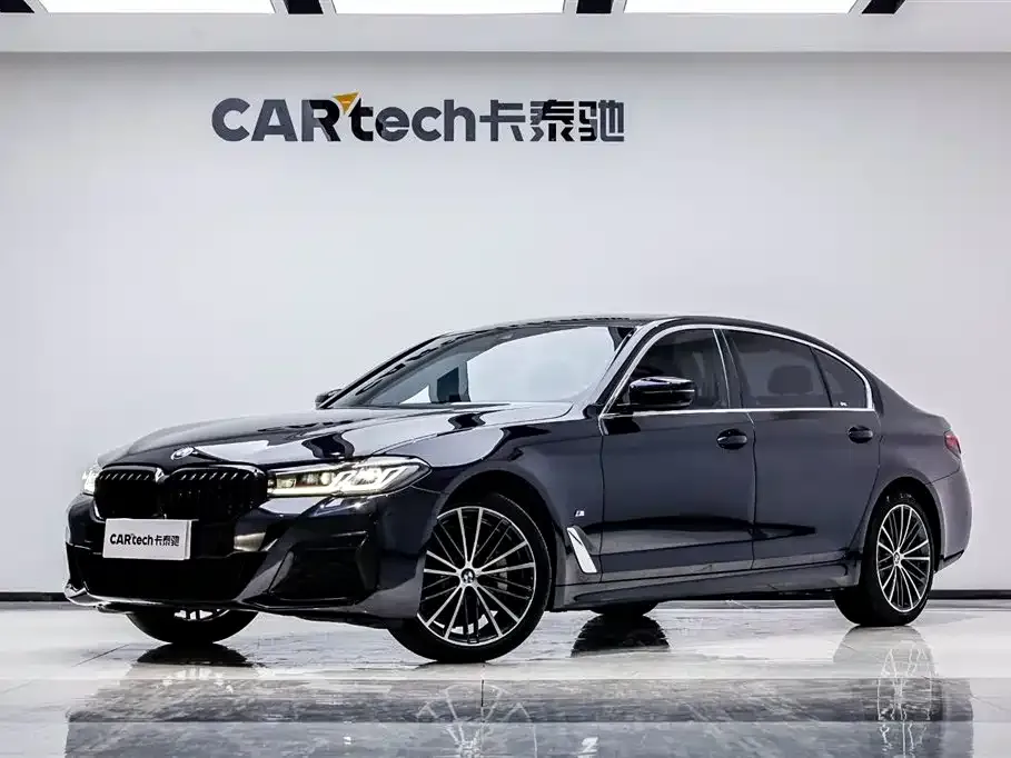 BMW 5 Series — фото 1