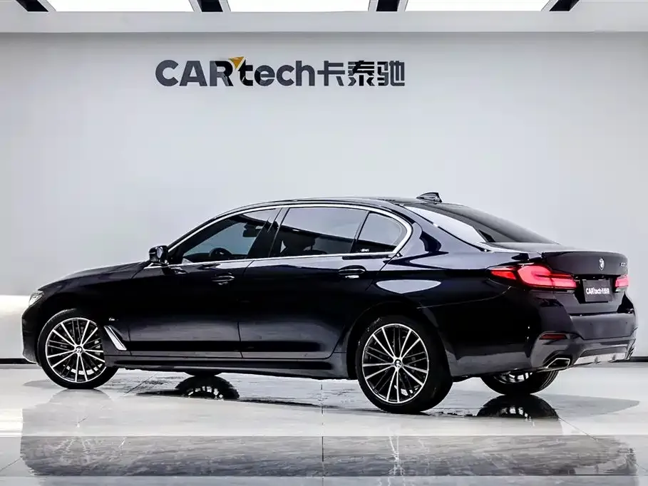 BMW 5 Series — фото 4