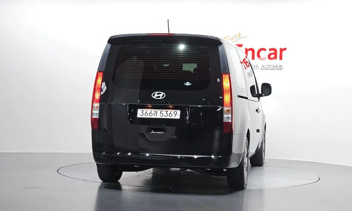 Hyundai Staria 2025 из KR, фото 5