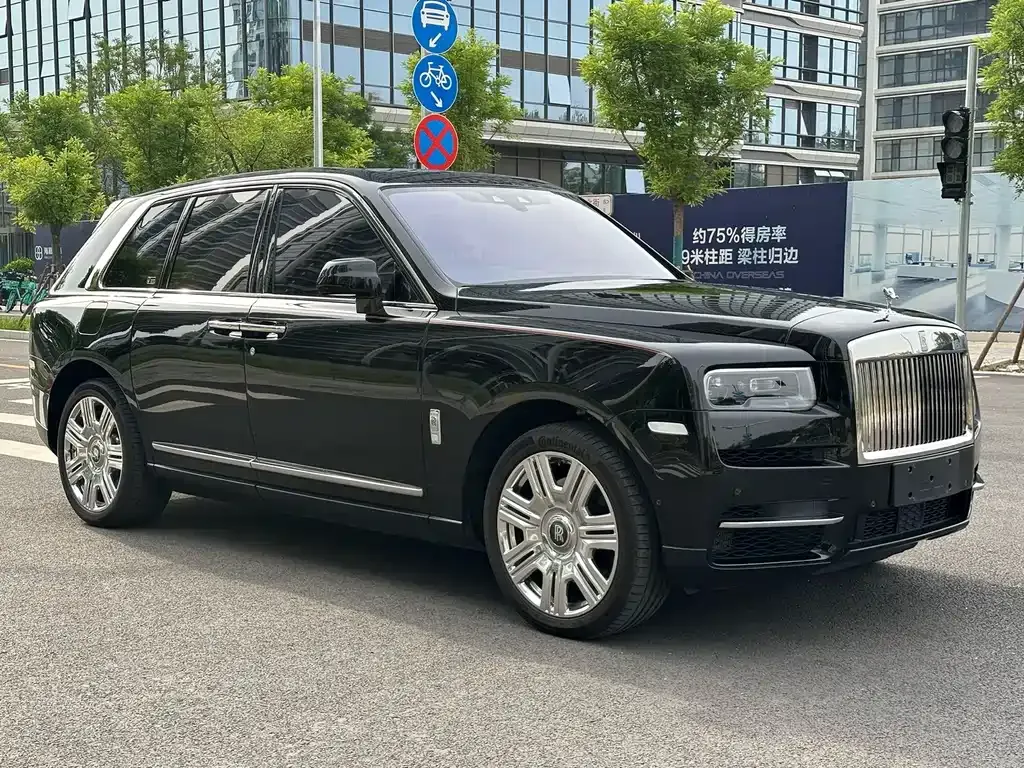 Rolls-Royce Cullinan — фото 4