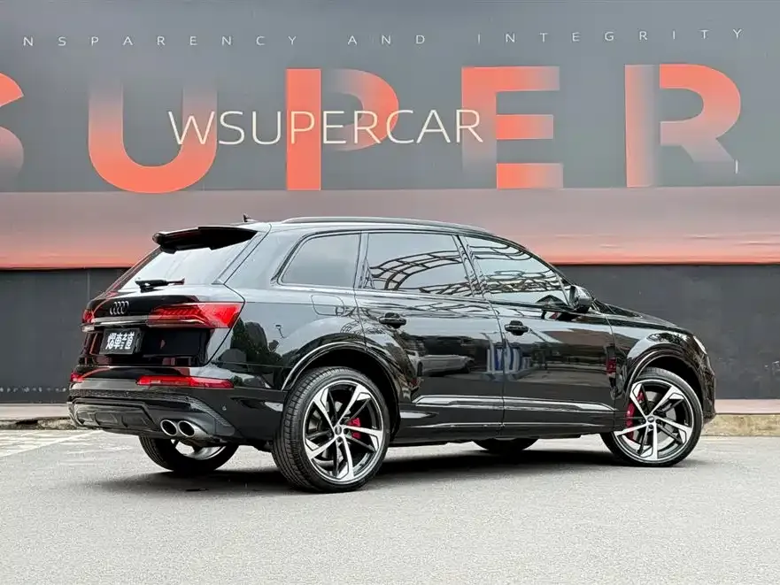 Audi SQ7 2024 из CN, фото 10