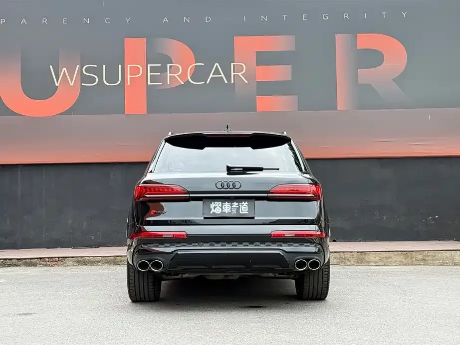 Audi SQ7 2024 из CN, фото 8