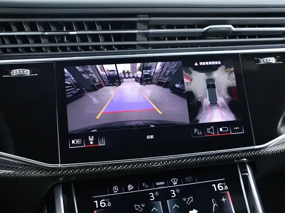 Audi SQ7 2024 из CN, фото 6