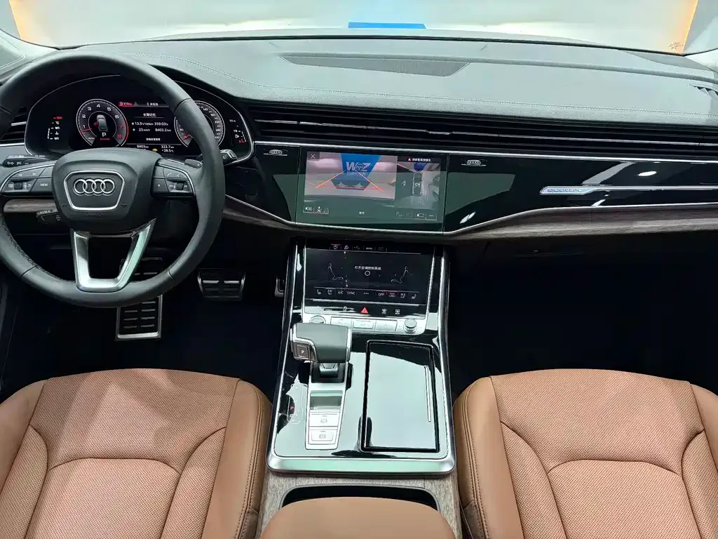 Audi Q7 — фото 7