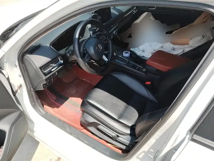 Honda Civic — фото 4