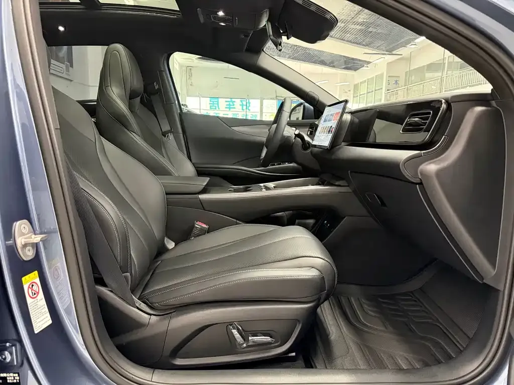 BYD Seal 06 — фото 10