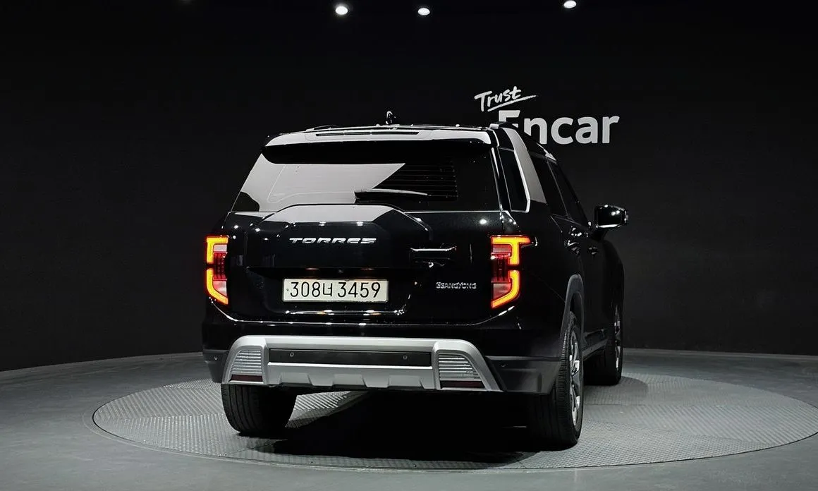 KG Mobility (Ssangyong) Torres 2023 из KR, фото 3