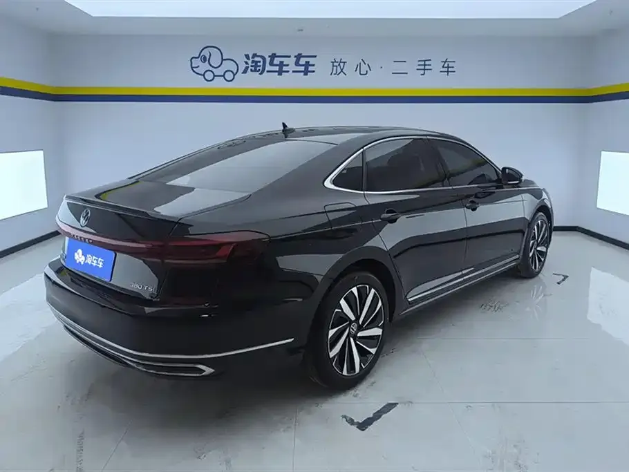 Volkswagen Passat — фото 8
