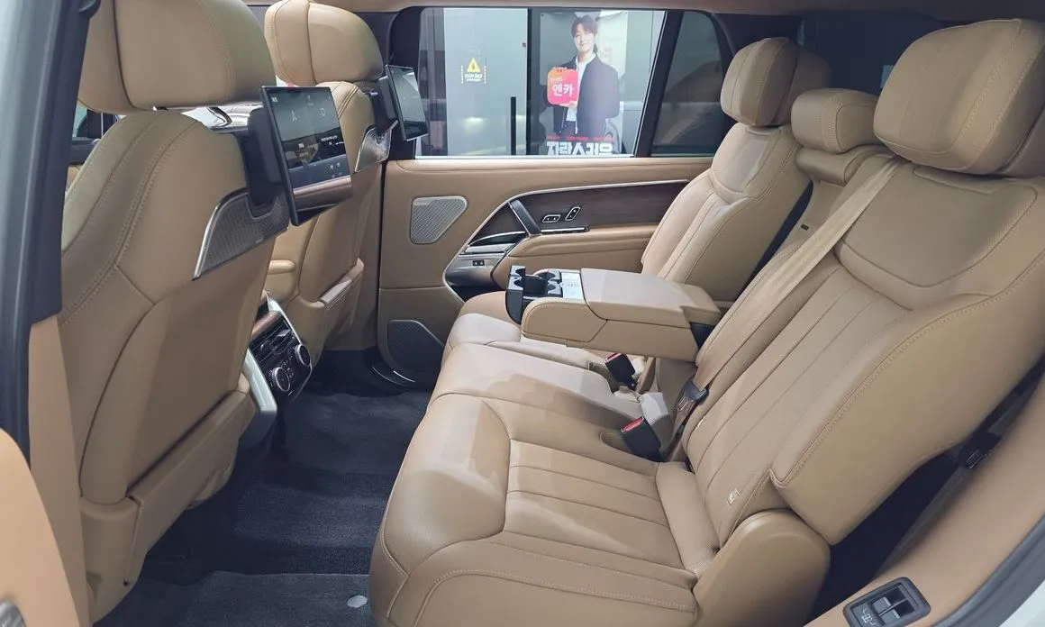 Land Rover Range Rover 2024 из KR, фото 6
