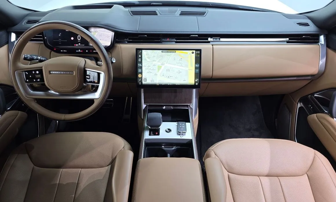 Land Rover Range Rover 2024 из KR, фото 8