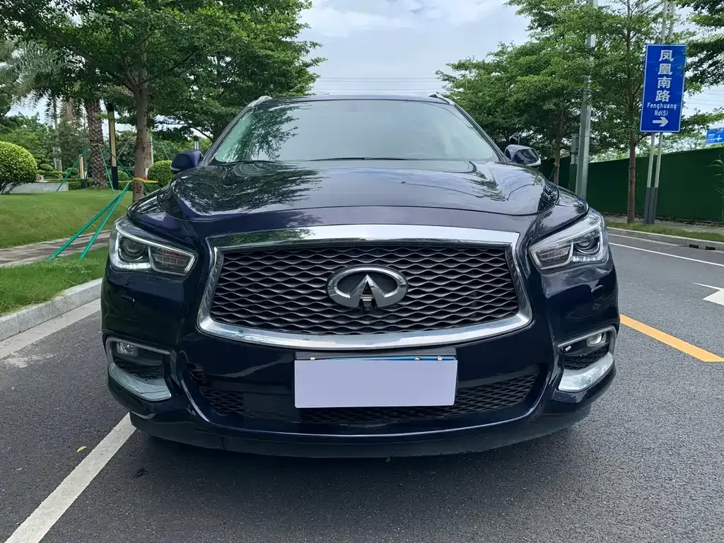 Infiniti QX60 (Import) 2021 из CN, фото 4