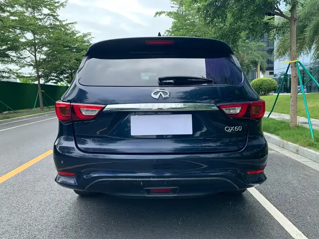 Infiniti QX60 (Import) 2021 из CN, фото 5