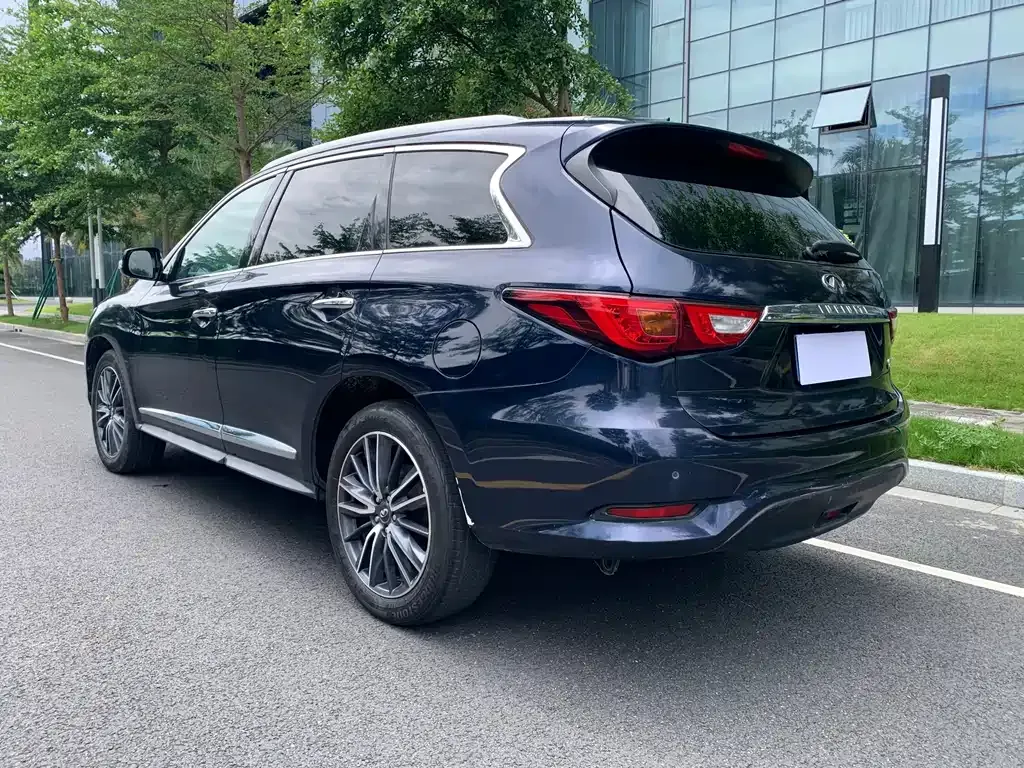 Infiniti QX60 (Import) 2021 из CN, фото 8