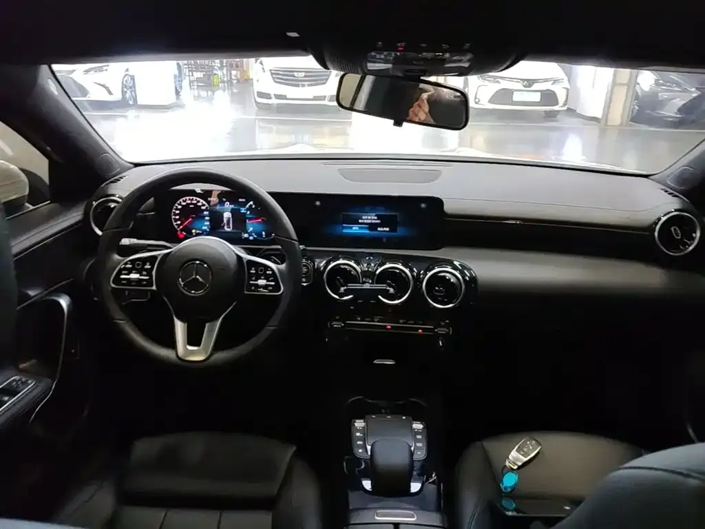Mercedes-Benz A-Class — фото 3