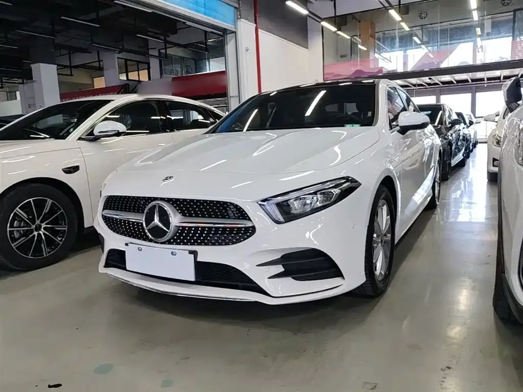 Mercedes-Benz A-Class — фото 10