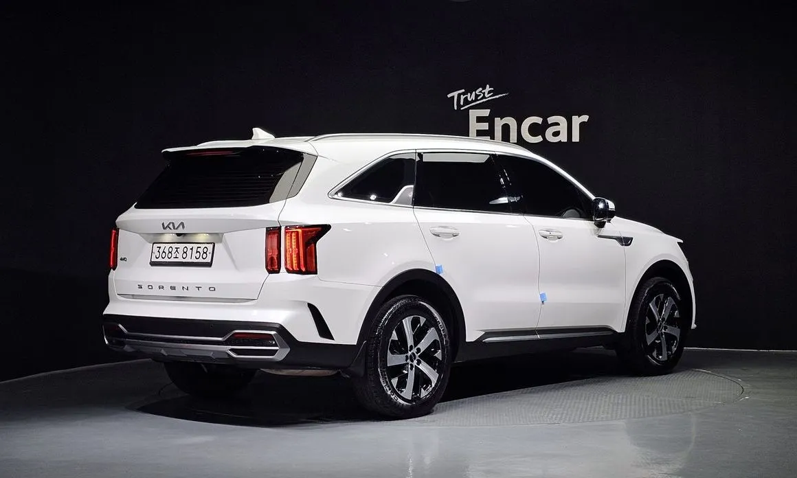 Kia Sorento — фото 4
