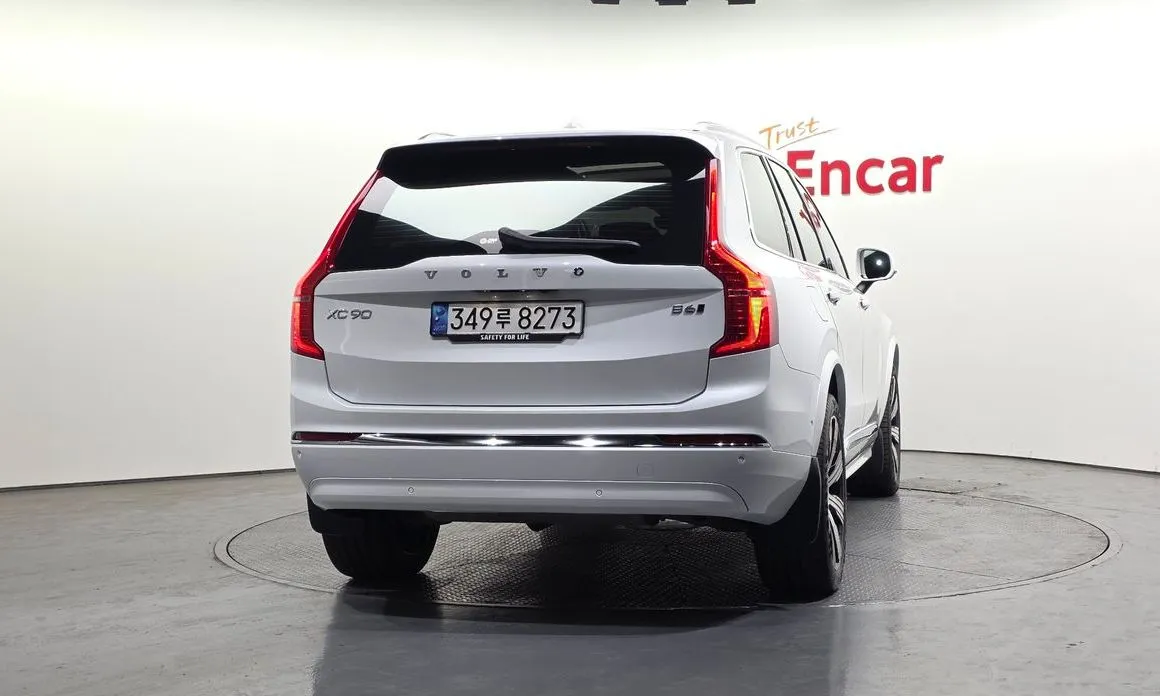 Volvo XC90 2023 из KR, фото 7
