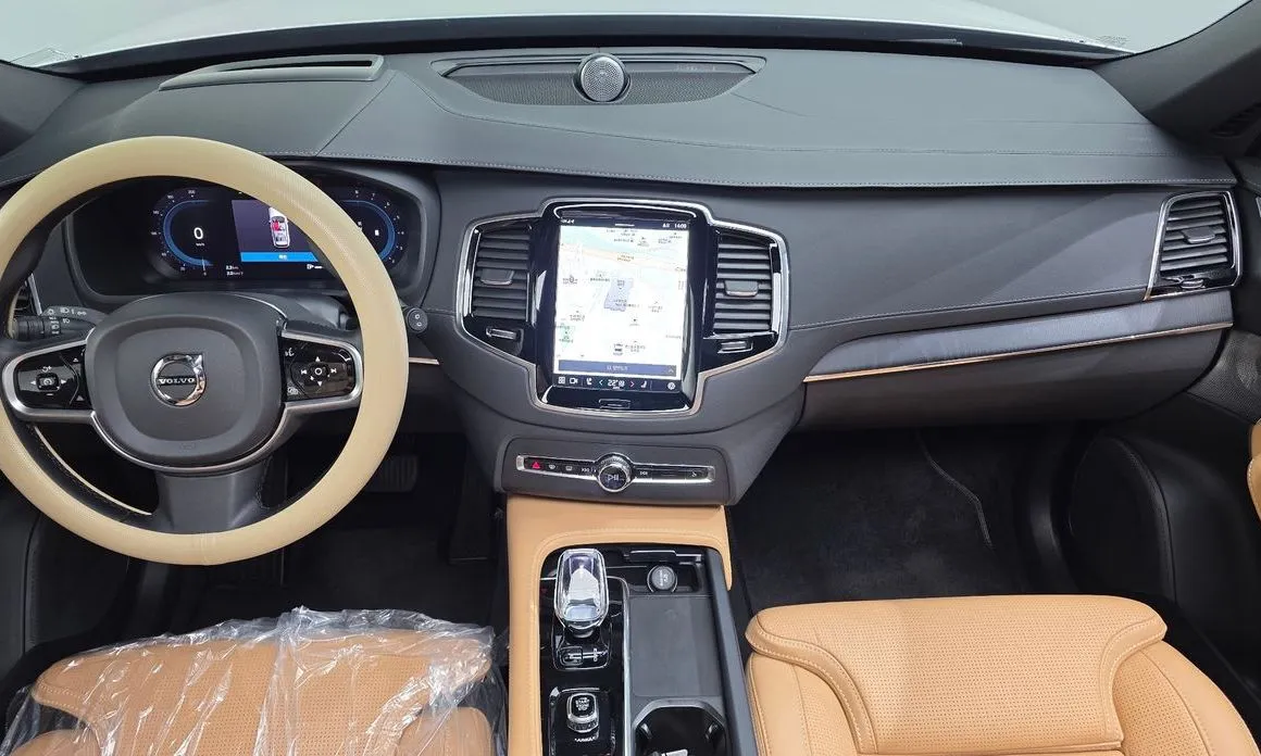 Volvo XC90 2023 из KR, фото 10