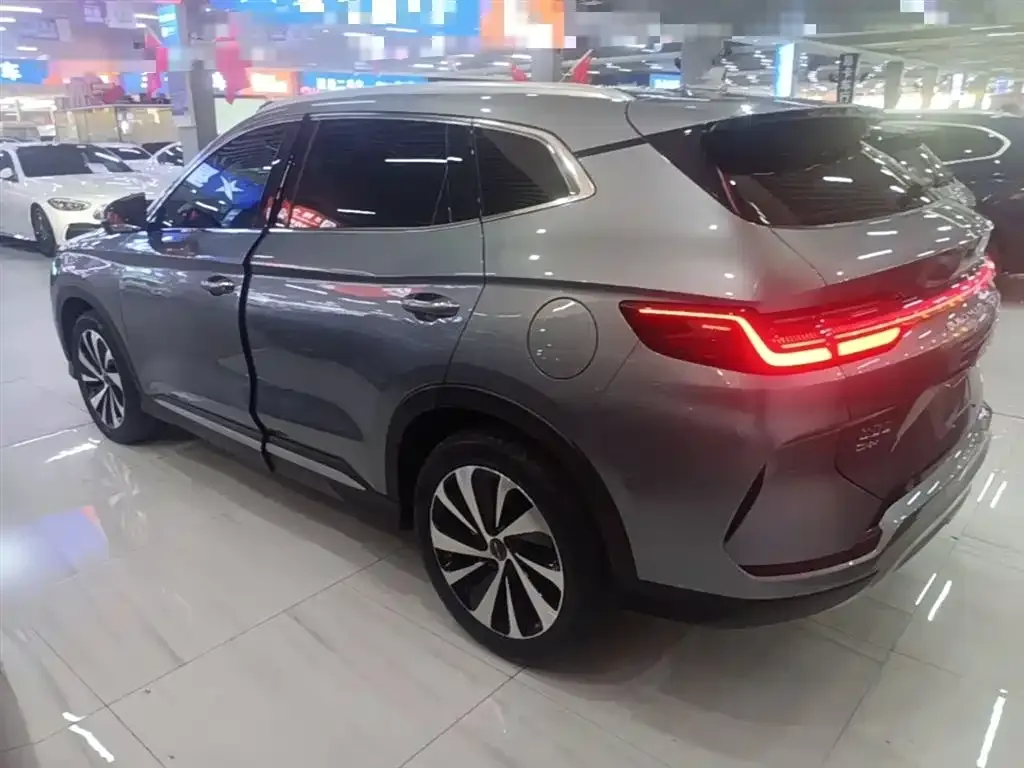 BYD PLUS New Energy — фото 6